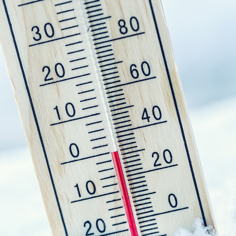 Thermometer on snow shows low temperatures zero. Low temperature Champion Hot Tubs | Kodiak S-Series Ice Bath