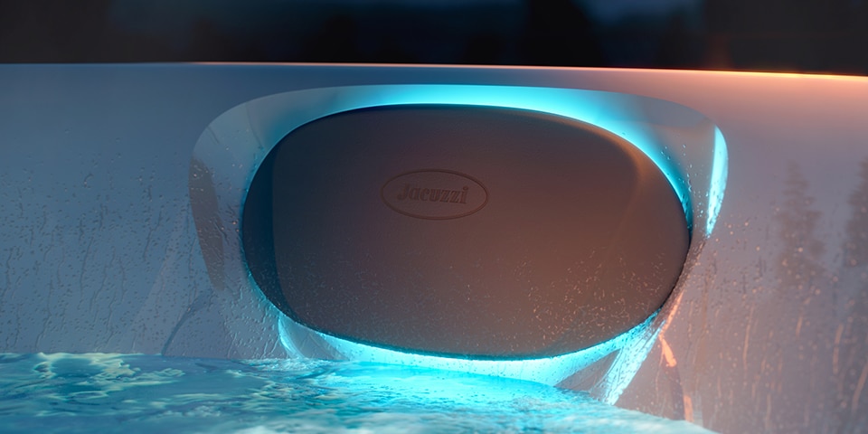 Jacuzzi J-200 Series > Jacuzzi J-245 > Image 9 Champion Hot Tubs | Jacuzzi® J-245™