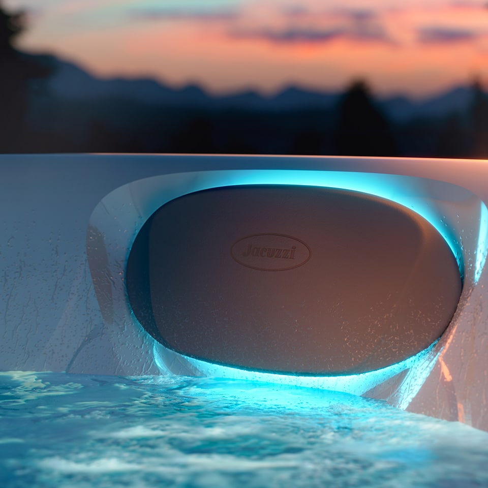 Champion Hot Tubs | Jacuzzi® J-215™