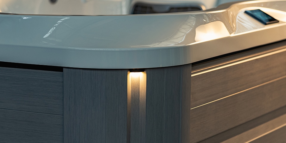 Jacuzzi J-300 Series > Jacuzzi J-335 > Image 9 Champion Hot Tubs | Jacuzzi® J-335™