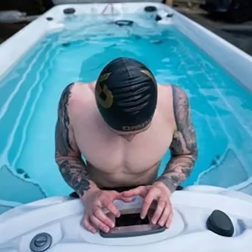 Champion Hot Tubs | Jacuzzi® J-14 PowerPro™